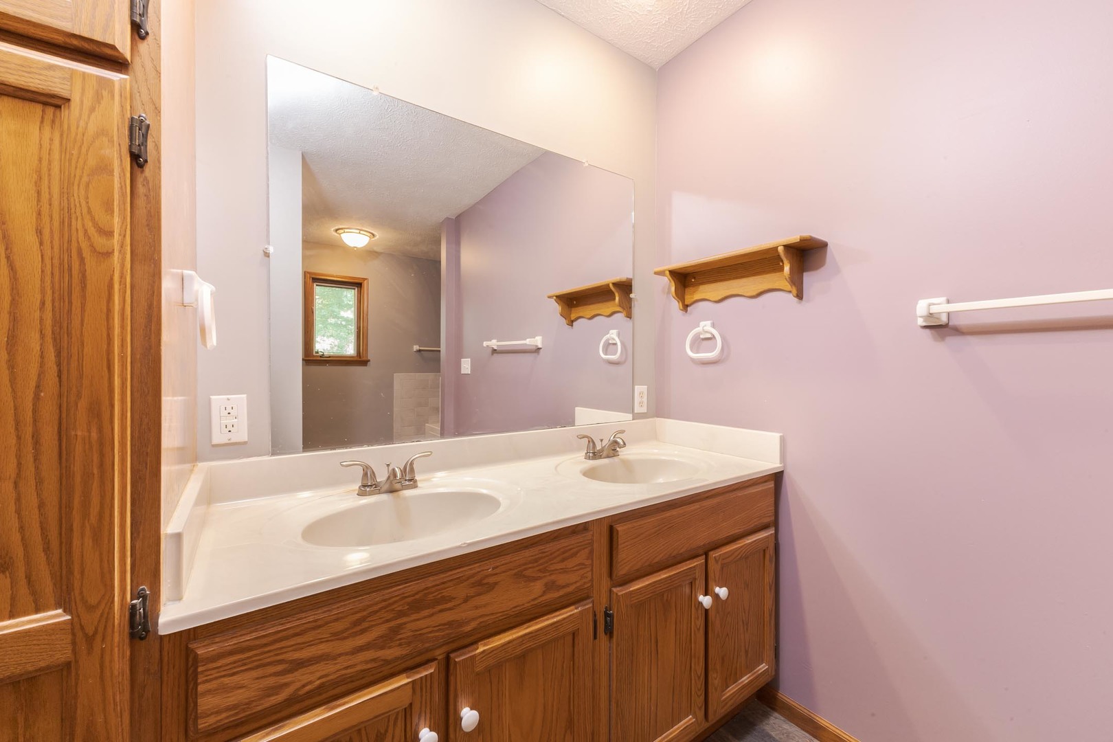 9222 Abbey Way, Downs, IL 61736