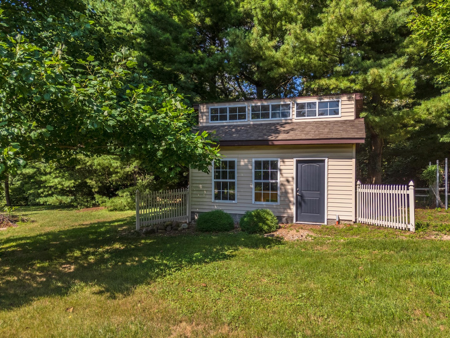 9222 Abbey Way, Downs, IL 61736