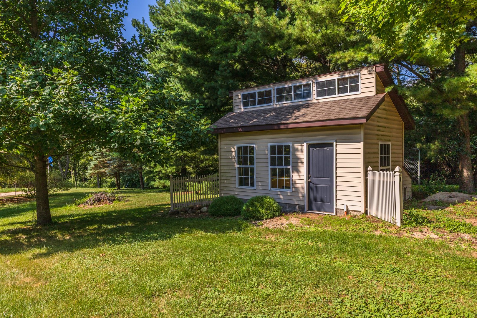 9222 Abbey Way, Downs, IL 61736