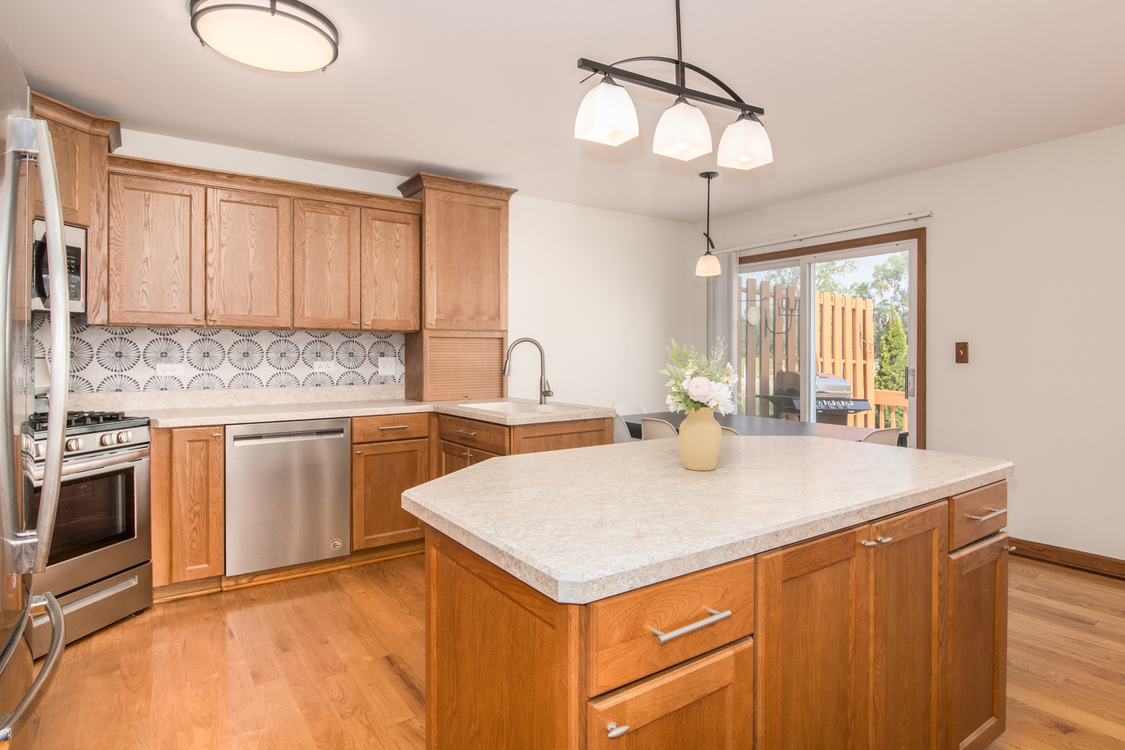 6840 179th Street, Tinley Park, IL 60477