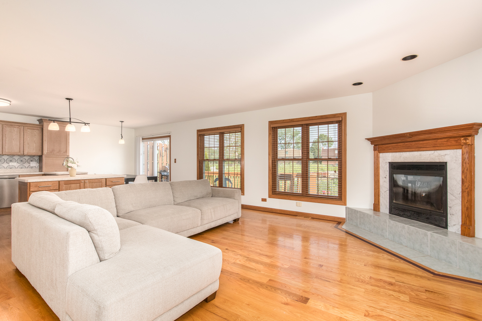 6840 179th Street, Tinley Park, IL 60477