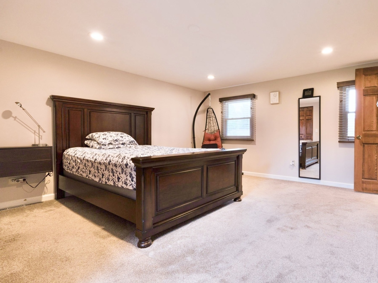 8S492 Bell Drive, Naperville, IL 60565