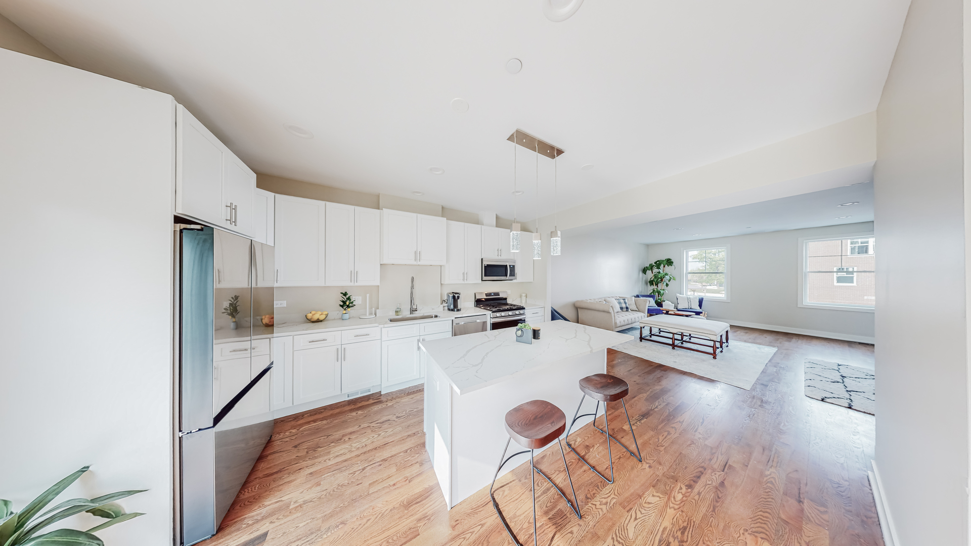 516 Highlands Parkway, Itasca, IL 60143