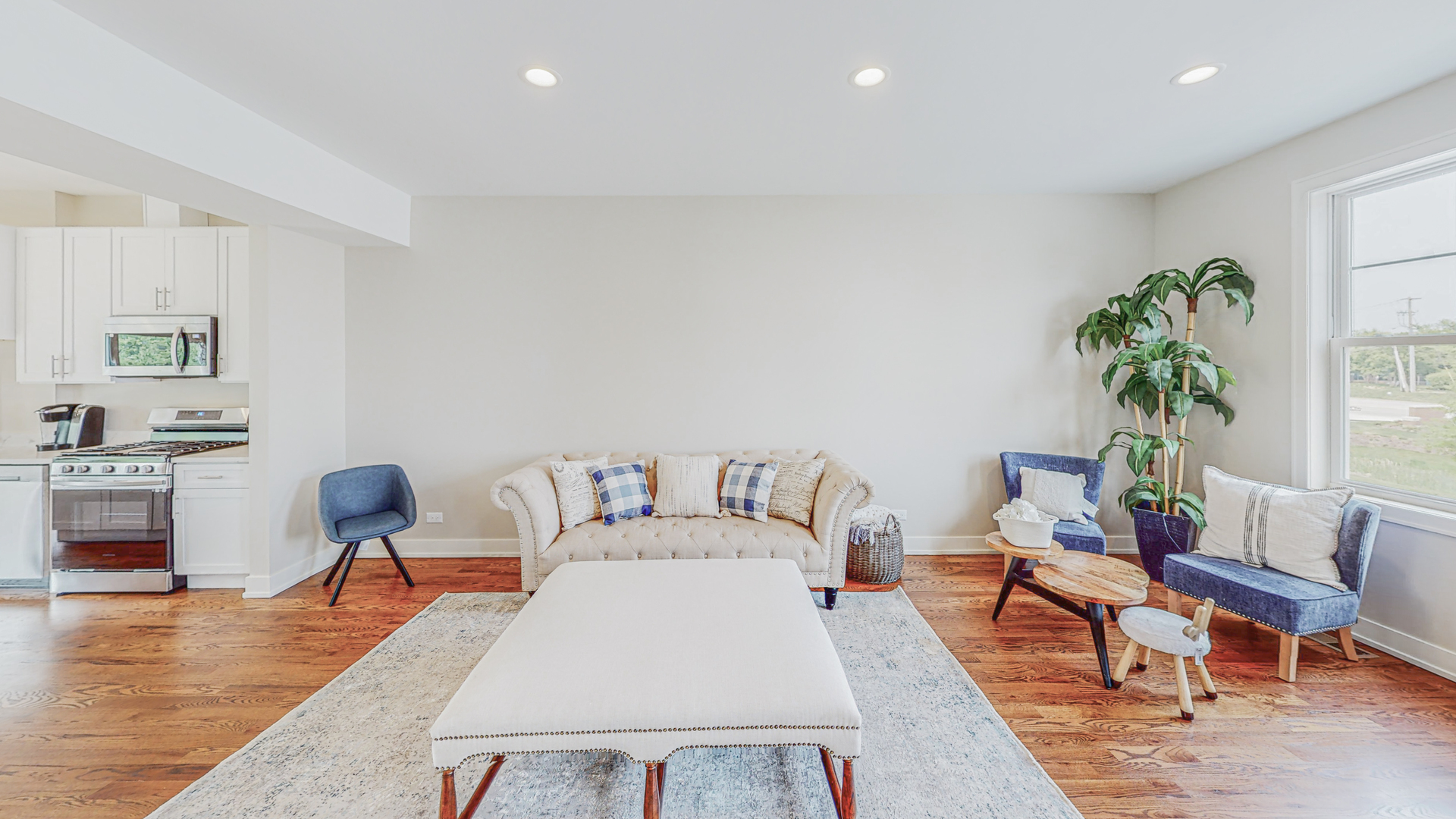 516 Highlands Parkway, Itasca, IL 60143