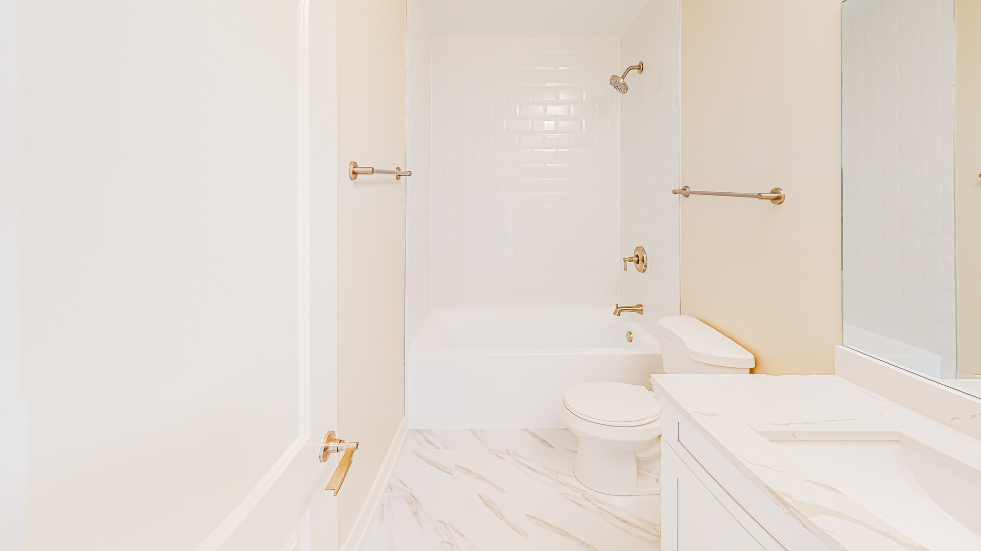 516 Highlands Parkway, Itasca, IL 60143