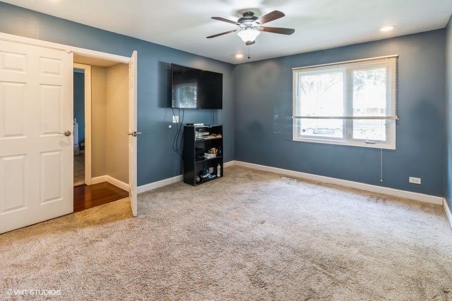 5775 RING Court, Hanover Park, IL 60133