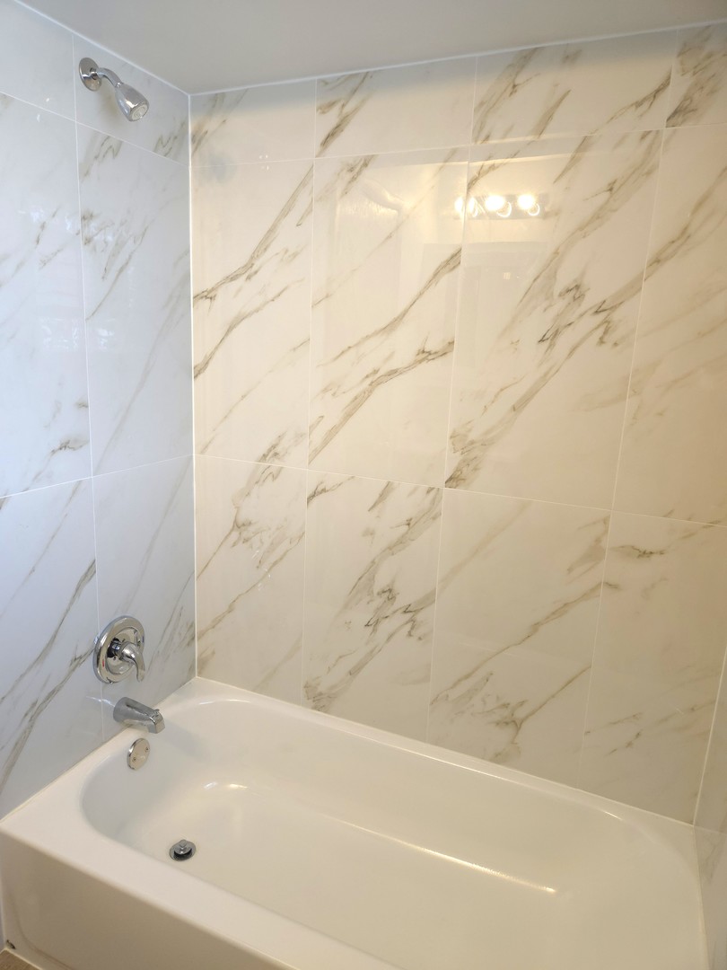 7010 W Diversey Avenue #3, Chicago, IL 60607