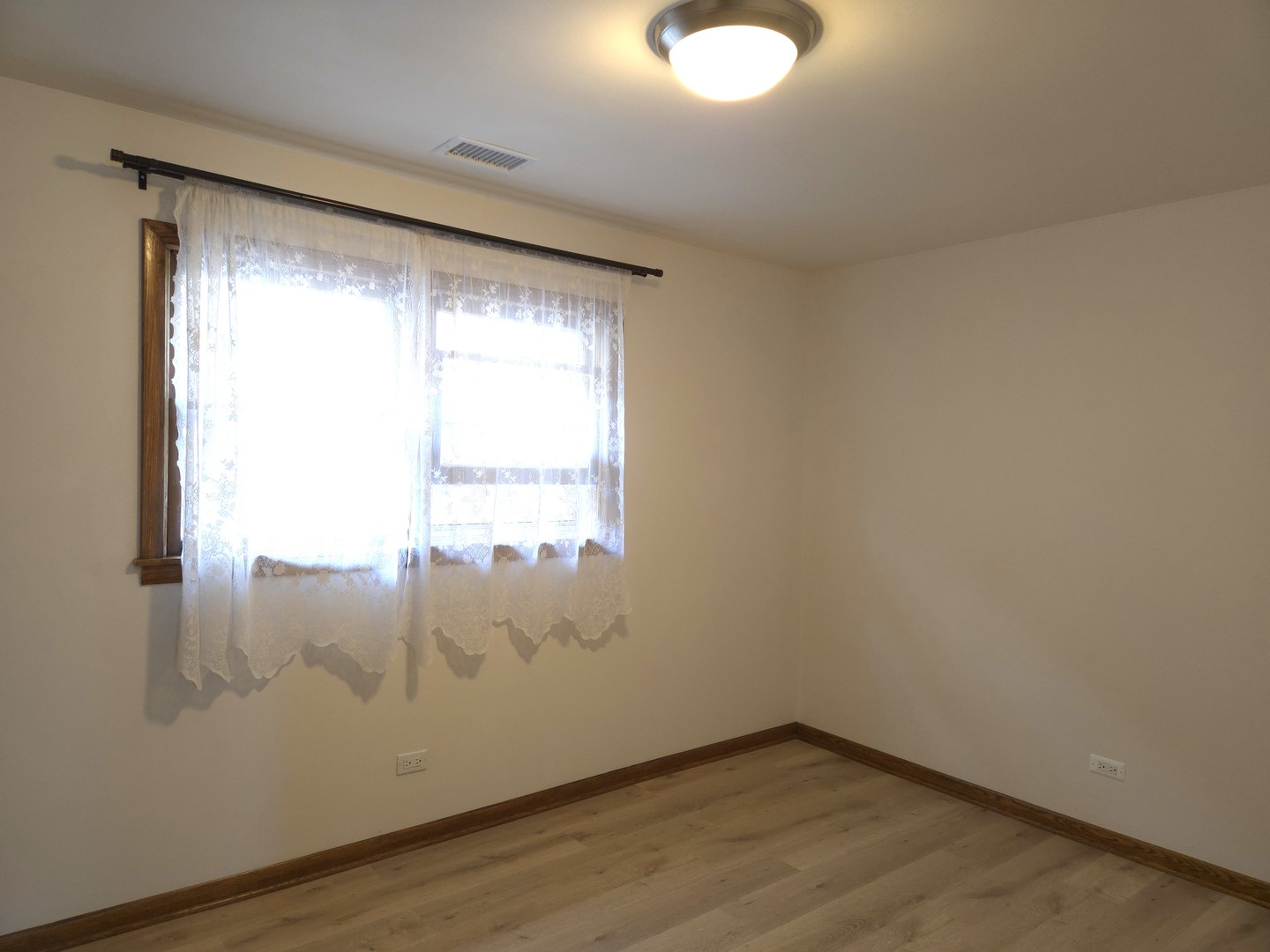 7010 W Diversey Avenue #3, Chicago, IL 60607