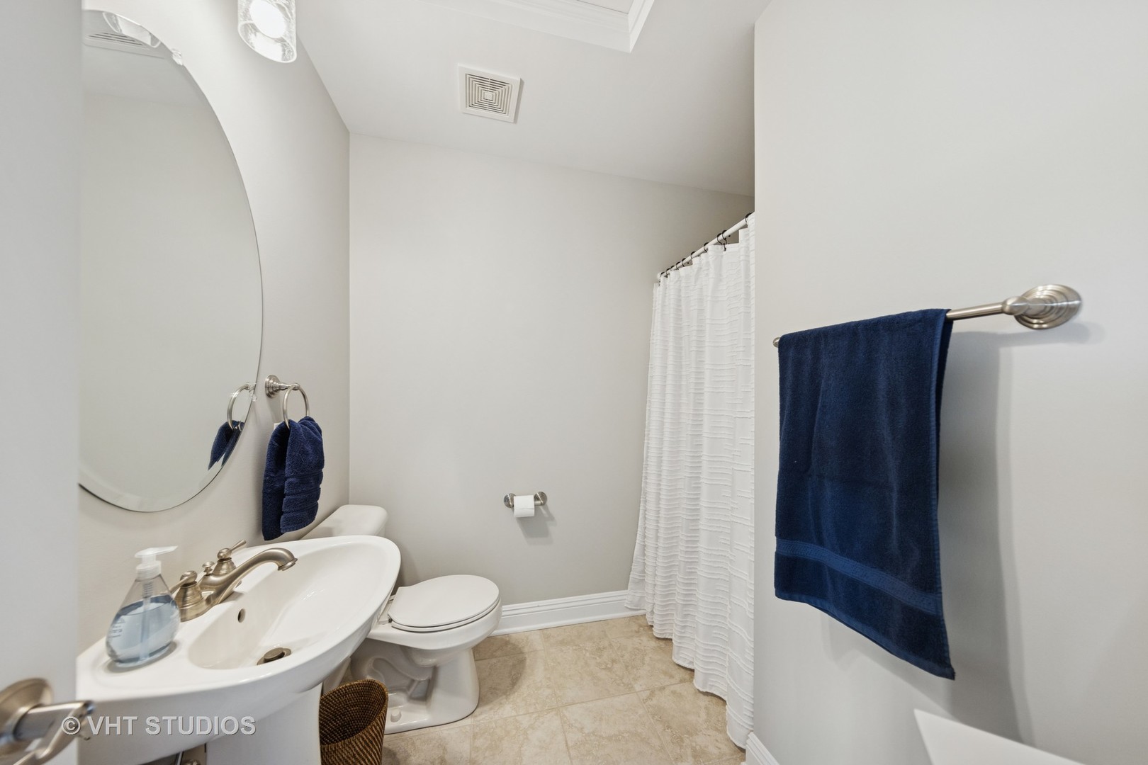 13113 Skyline Drive, Plainfield, IL 60585