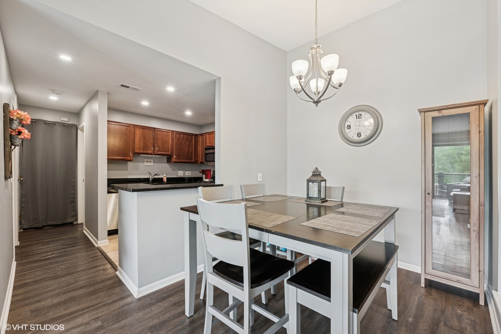 1569 Raymond Drive #201, Naperville, IL 60563