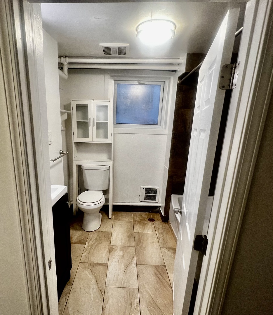 1243 N Damen Avenue #G, Chicago, IL 60622