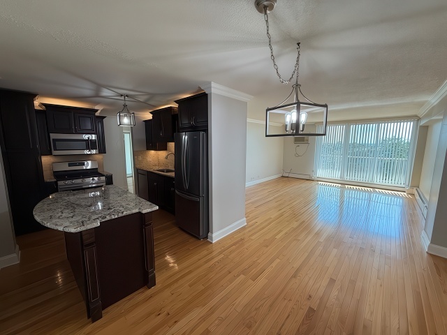 2211 S Highland Avenue #5C, Lombard, IL 60148