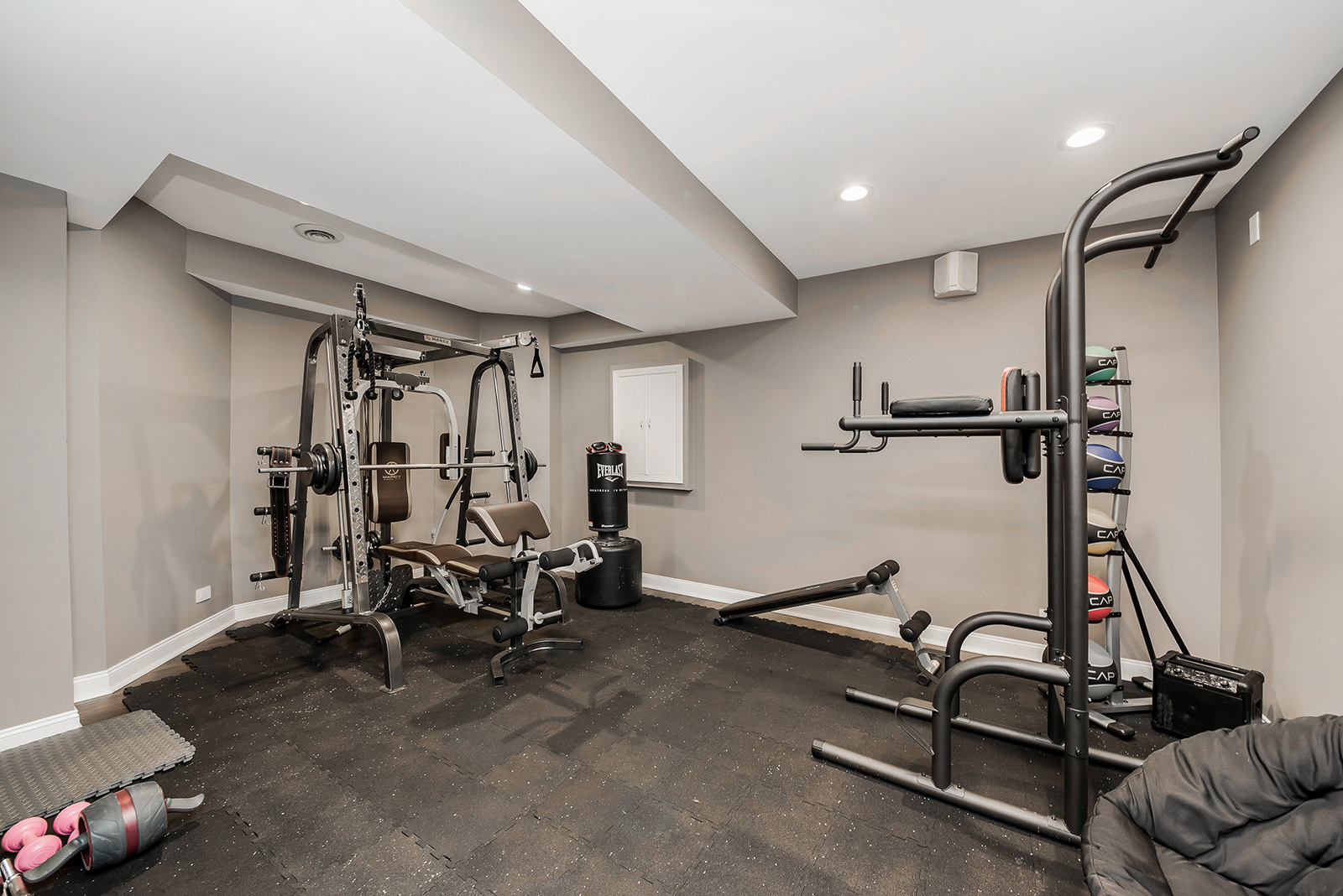 1315 Chapman Drive, Darien, IL 60561