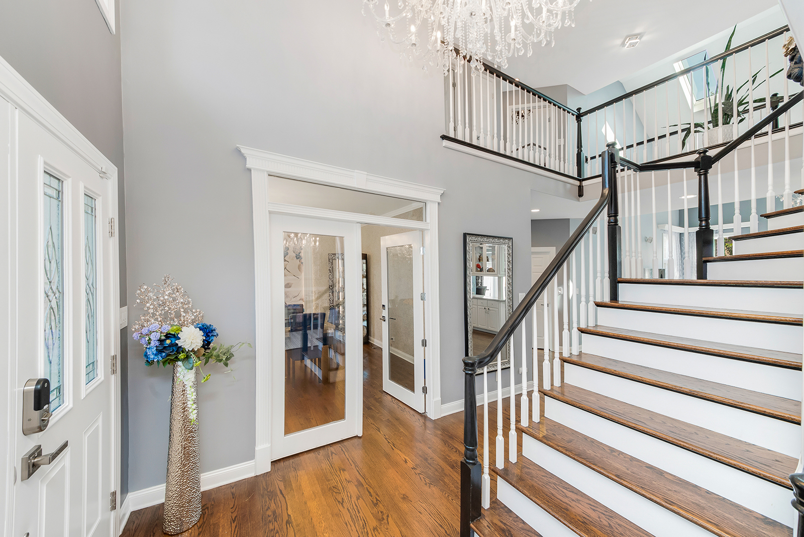 1315 Chapman Drive, Darien, IL 60561