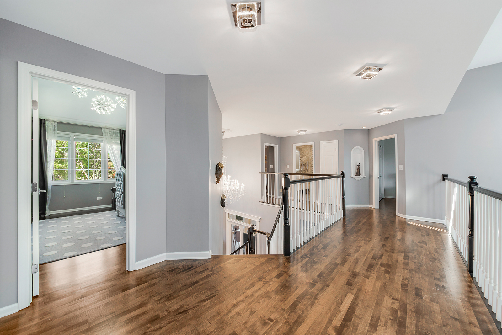 1315 Chapman Drive, Darien, IL 60561