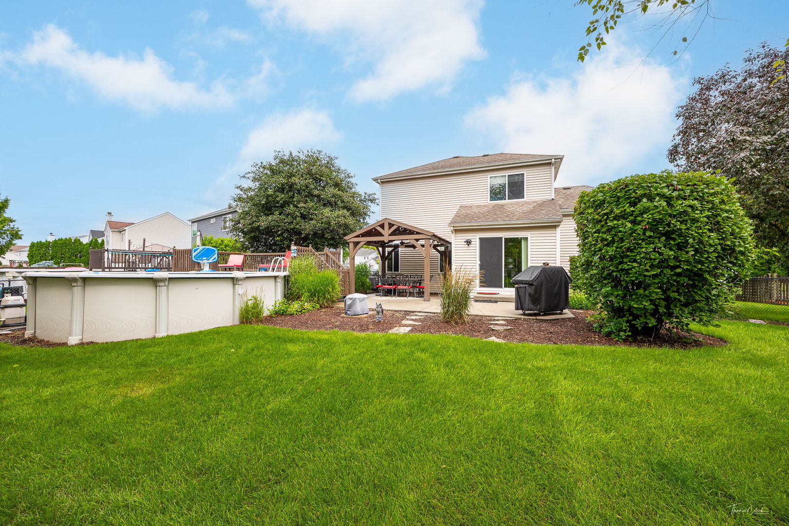 624 Fenwick Lane, South Elgin, IL 60177