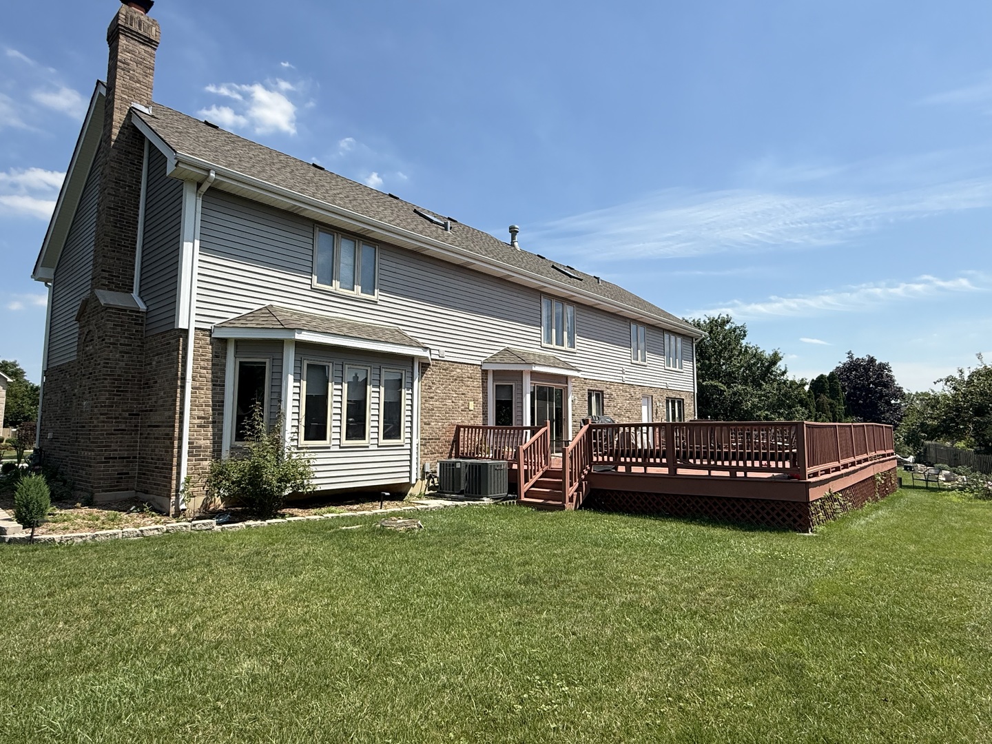 198 N Catalpa Street, Addison, IL 60101