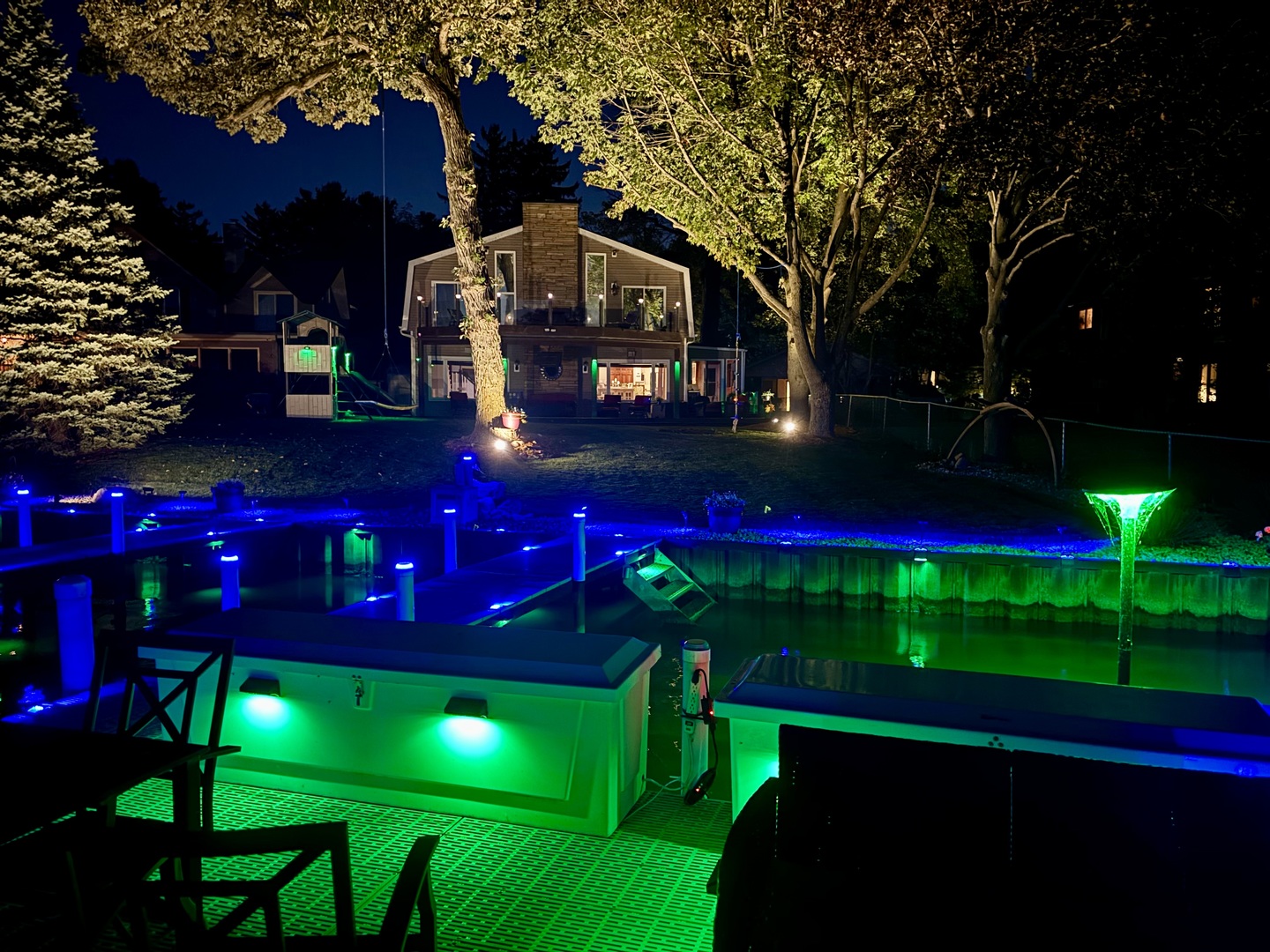 2407 N Villa Lane, McHenry, IL 60051