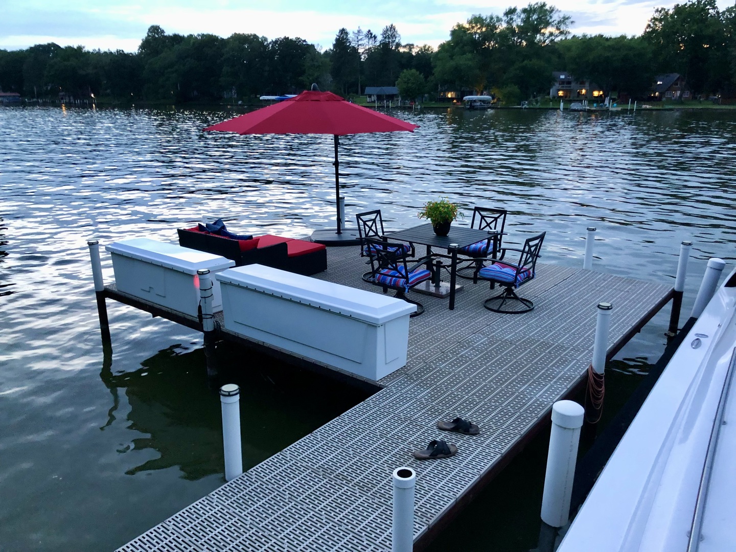 2407 N Villa Lane, McHenry, IL 60051