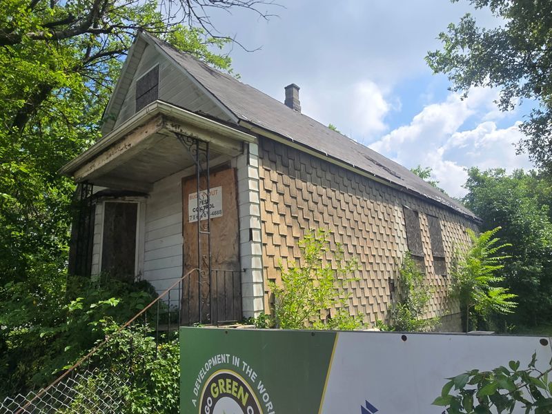 6221 S Racine Avenue, Chicago, IL 60636