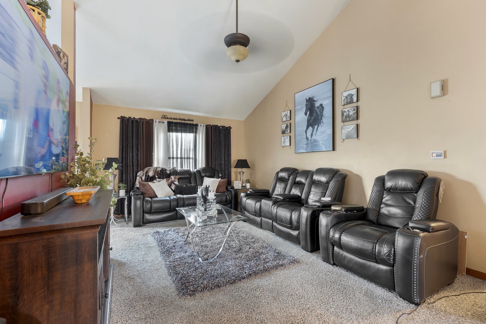1159 SPRING CREEK Road, Elgin, IL 60120