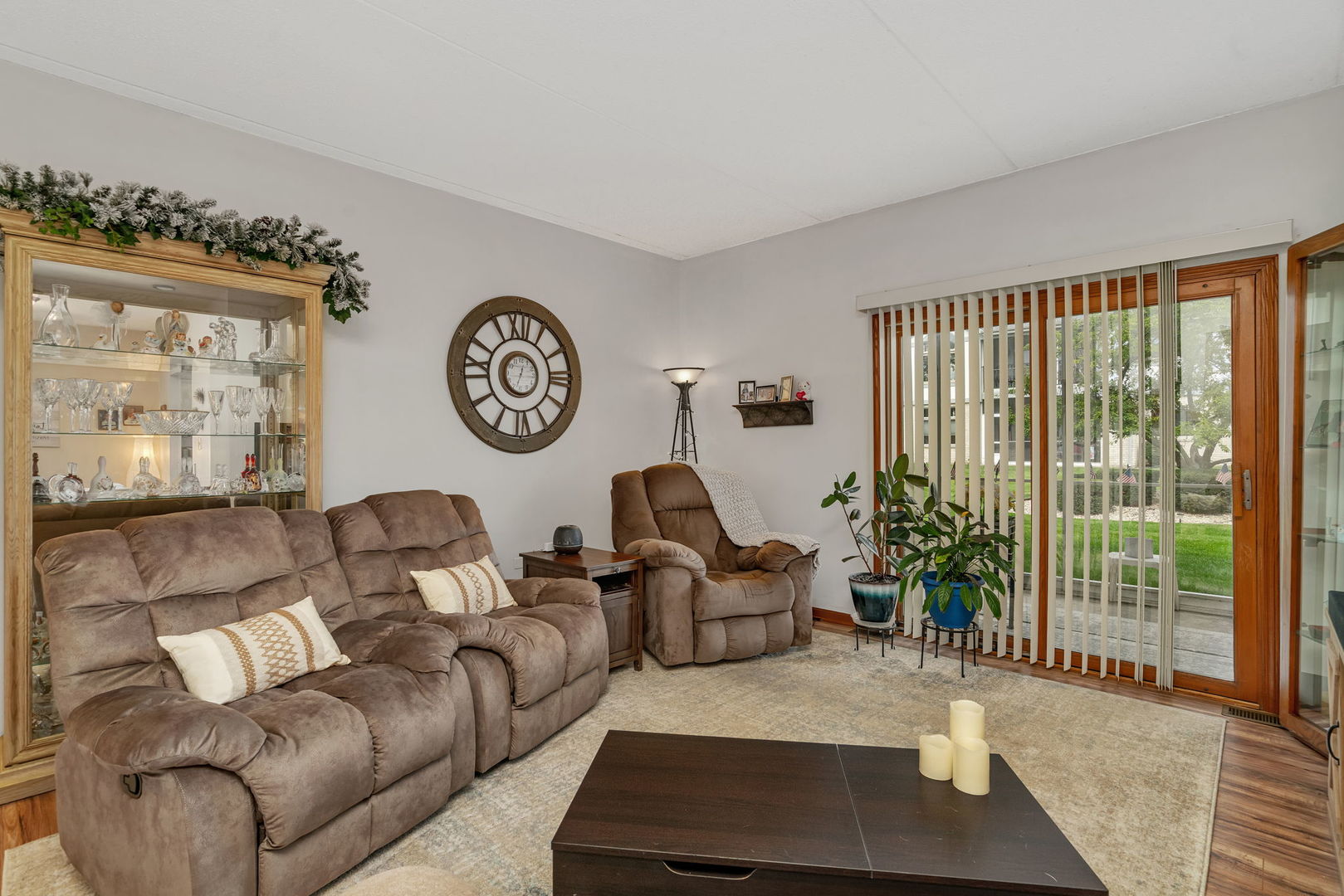 6430 Pinecone Drive #1W, Tinley Park, IL 60477