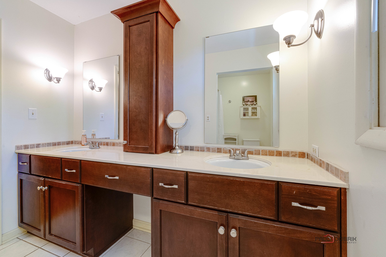 306 W Noyes Street, Arlington Heights, IL 60005