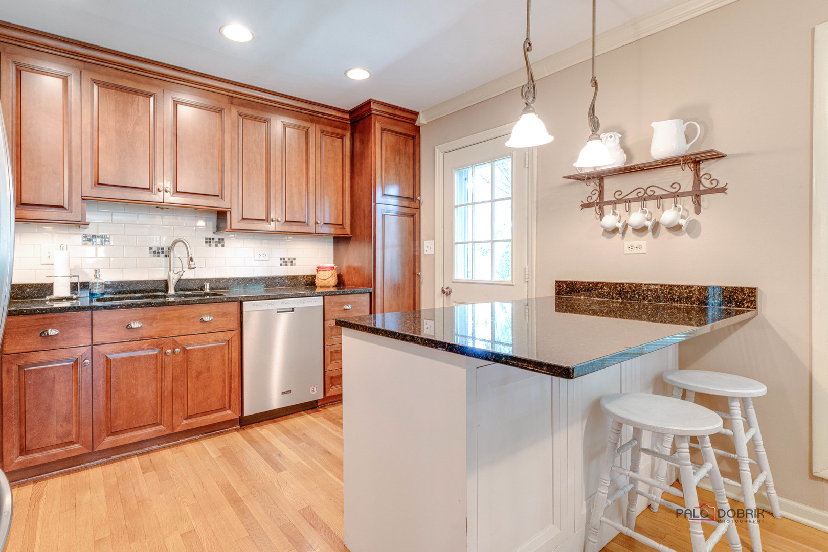 306 W Noyes Street, Arlington Heights, IL 60005