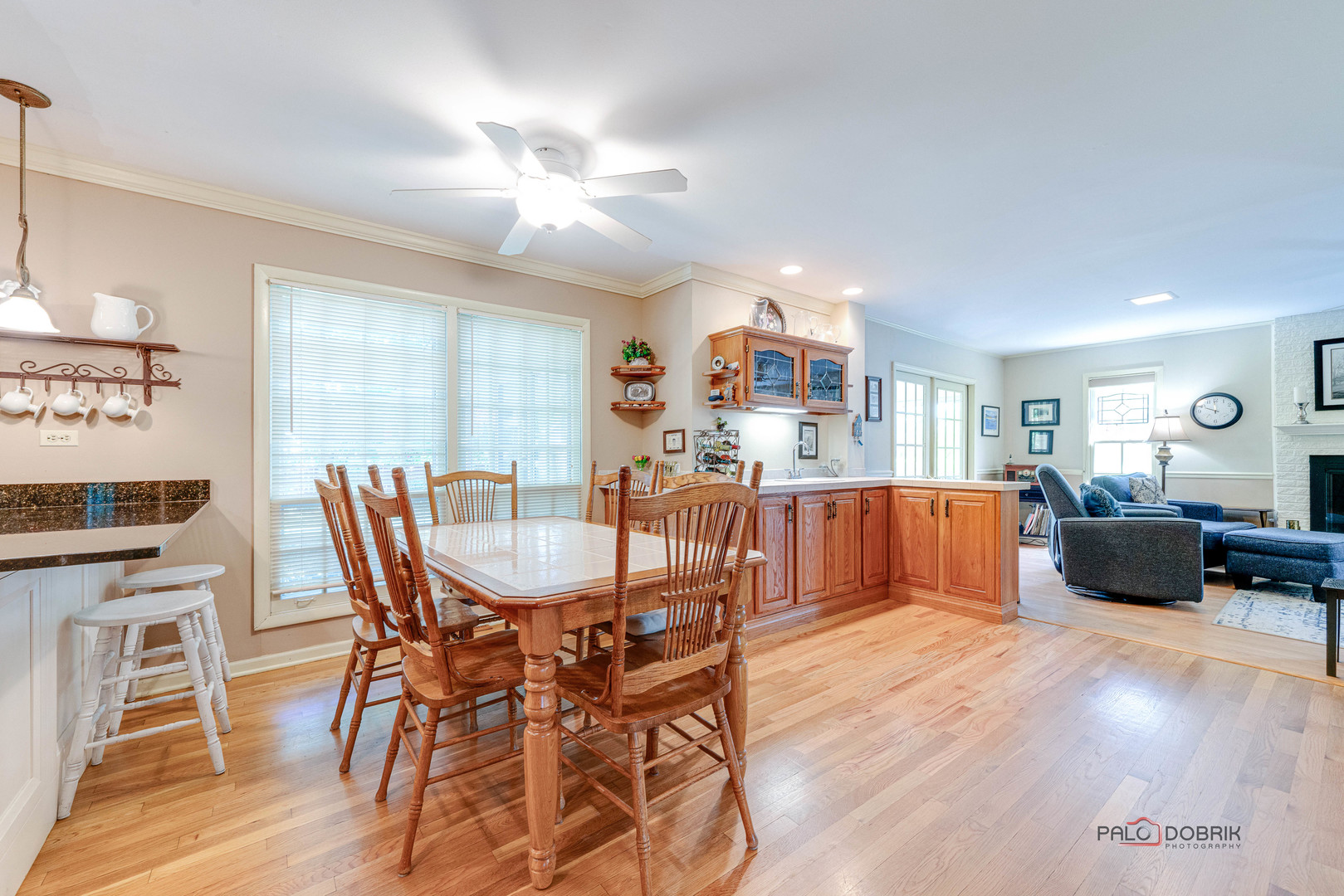 306 W Noyes Street, Arlington Heights, IL 60005