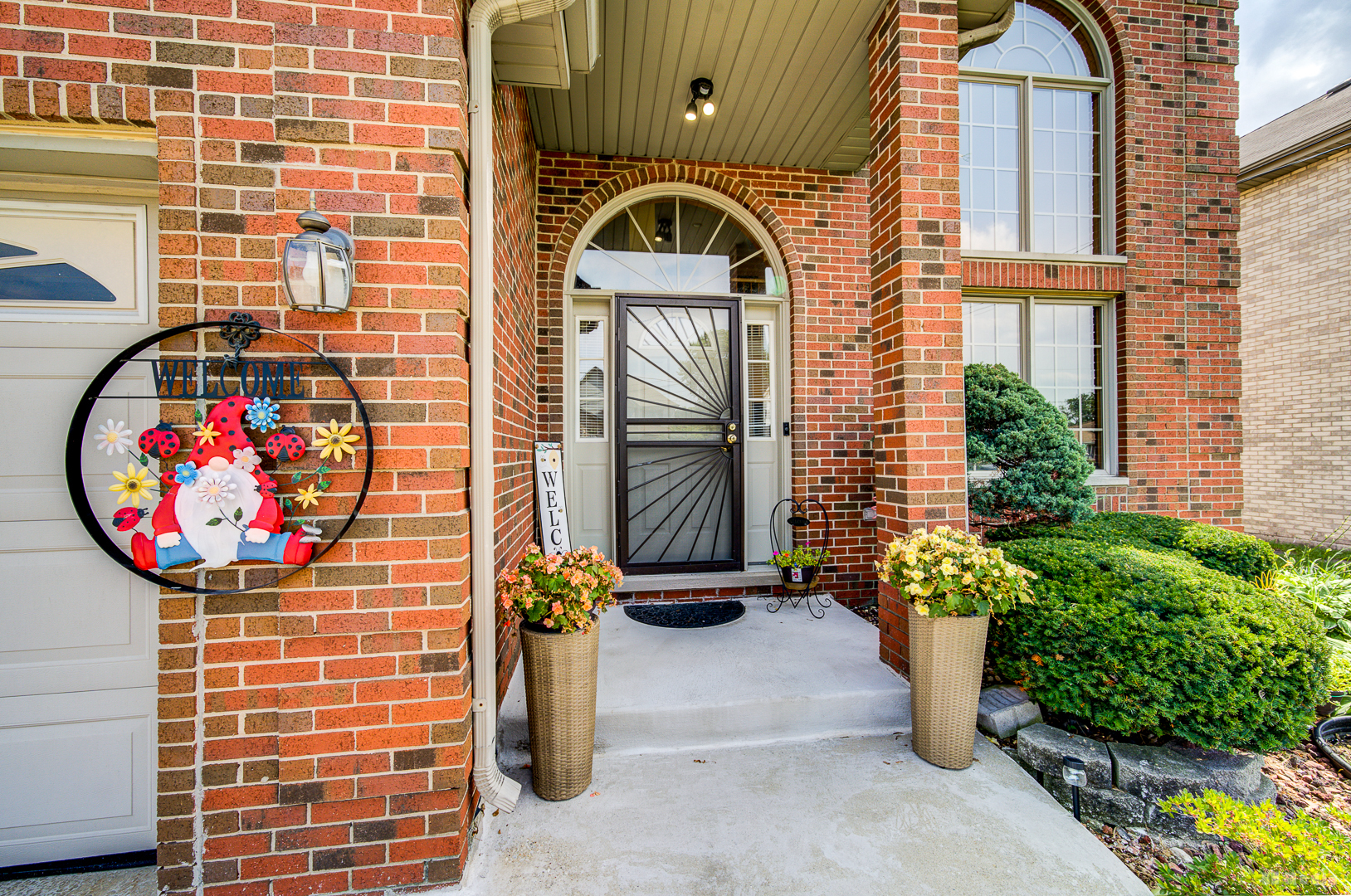 6625 W 91ST Place, Oak Lawn, IL 60453