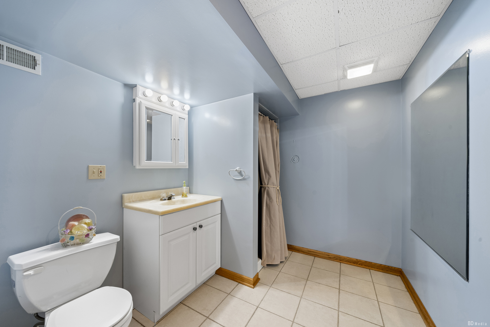 6625 W 91ST Place, Oak Lawn, IL 60453