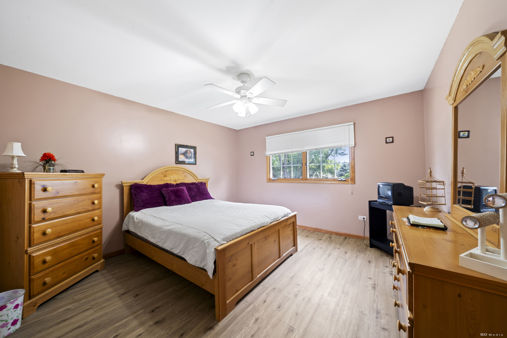 6625 W 91ST Place, Oak Lawn, IL 60453