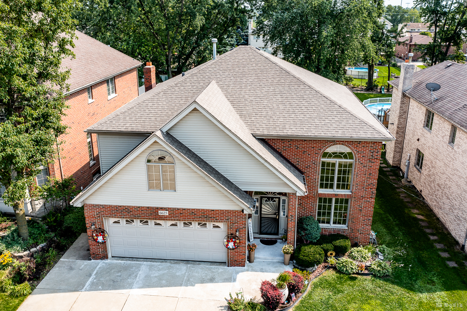 6625 W 91ST Place, Oak Lawn, IL 60453
