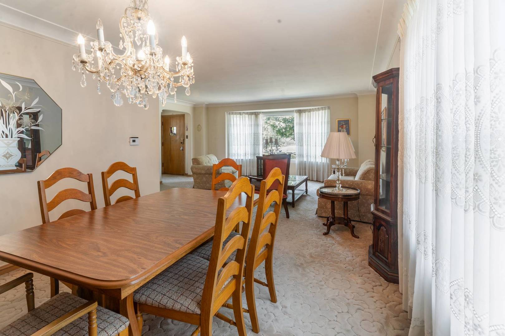 6963 W School Street, Chicago, IL 60634