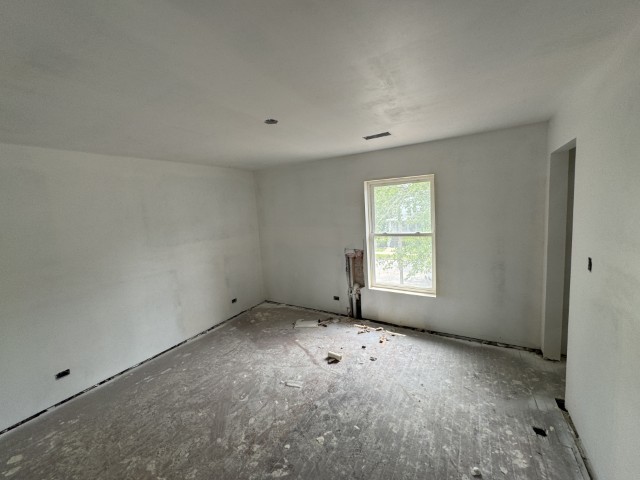 1608 S 5th Avenue, Maywood, IL 60153