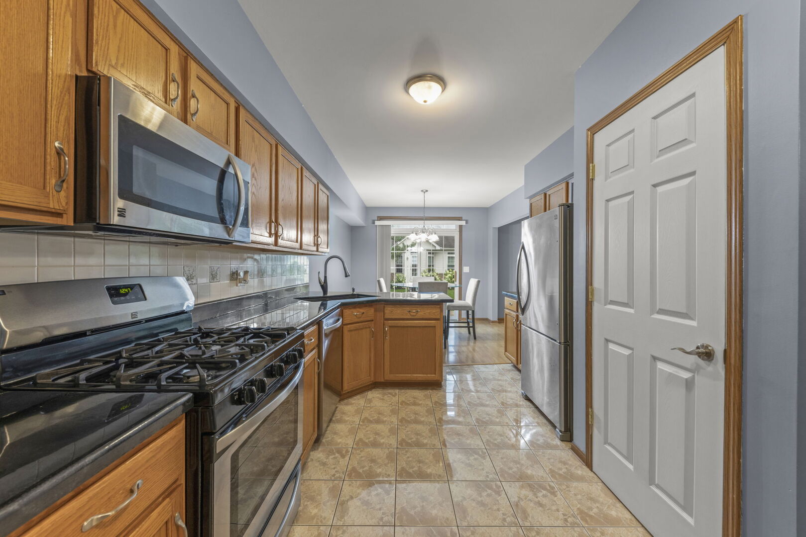 16727 S Sunset Ridge Court, Lockport, IL 60441
