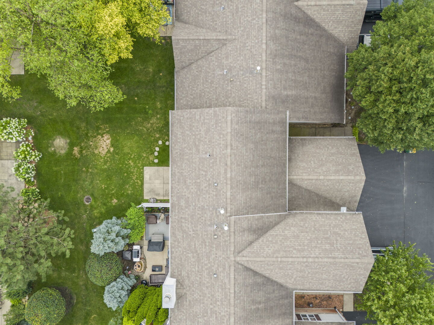 16727 S Sunset Ridge Court, Lockport, IL 60441