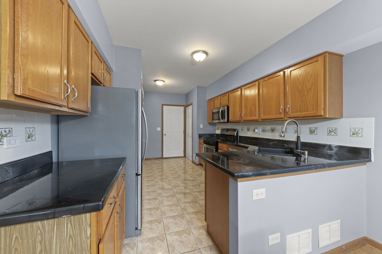 16727 S Sunset Ridge Court, Lockport, IL 60441