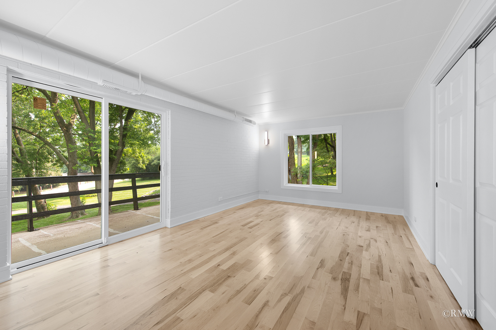 1022 Beau Brummel Drive, Sleepy Hollow, IL 60118