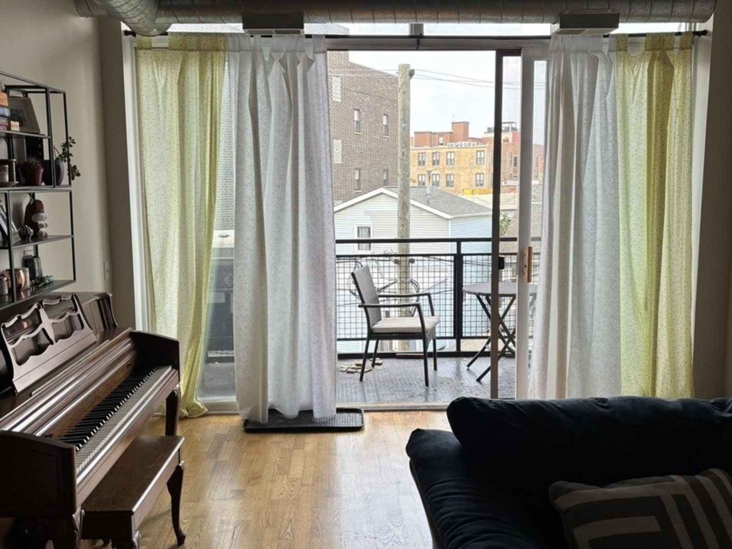 3260 N Clark Street #306, Chicago, IL 60657