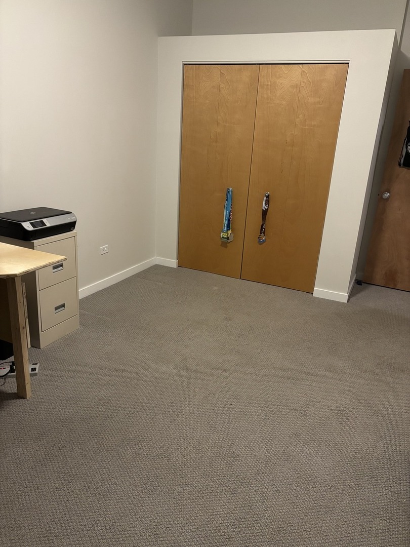 3260 N Clark Street #306, Chicago, IL 60657