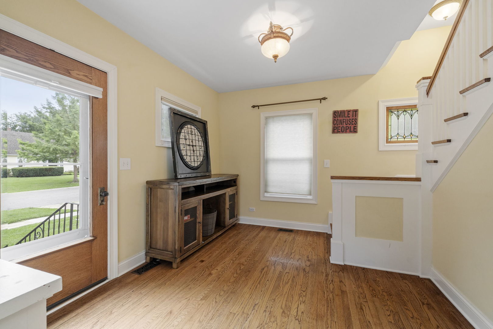 715 Wendall Avenue, West Chicago, IL 60185