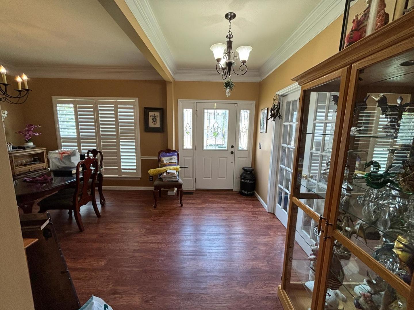924 HOLIDAY Drive, Fairview Heights, IL 62208