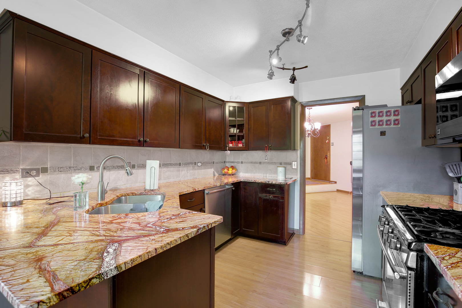 13310 S Country Club Court #2B, Palos Heights, IL 60463