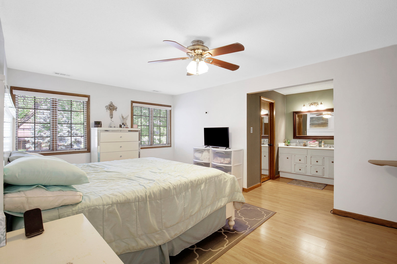 13310 S Country Club Court #2B, Palos Heights, IL 60463