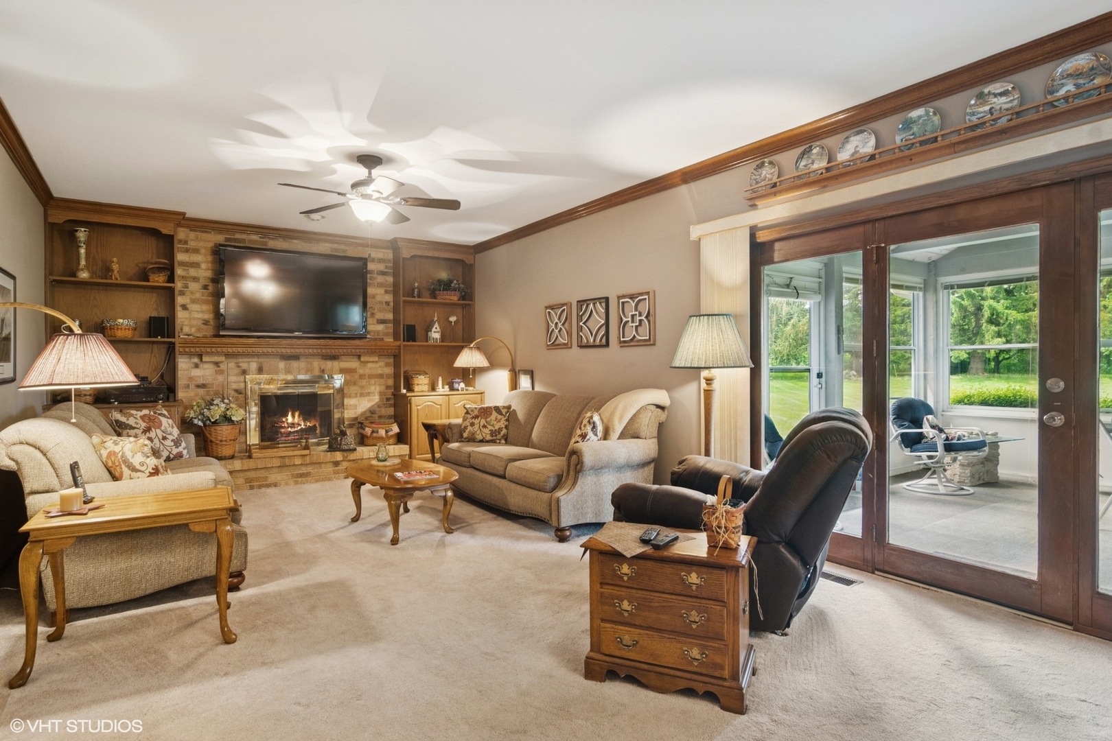 37 Seneca Avenue, Hawthorn Woods, IL 60047