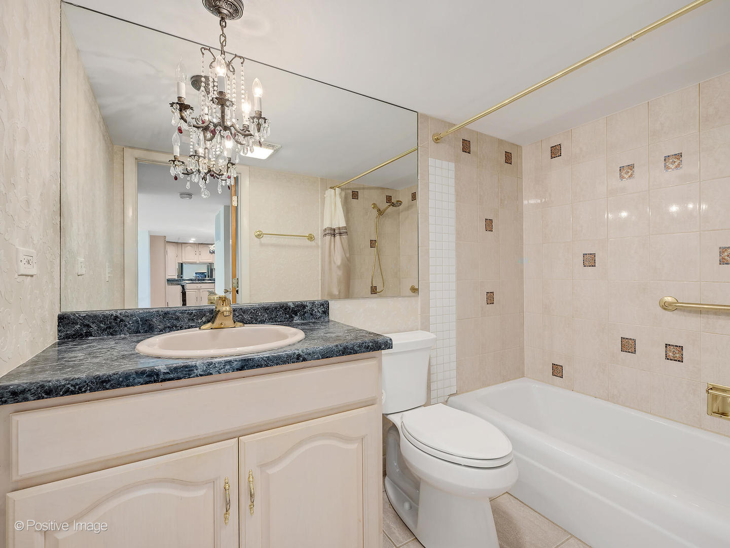 2800 Maple Avenue #26C, Downers Grove, IL 60515
