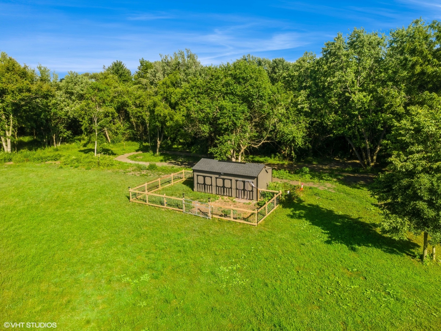 25019 S Bush Road, Elwood, IL 60421