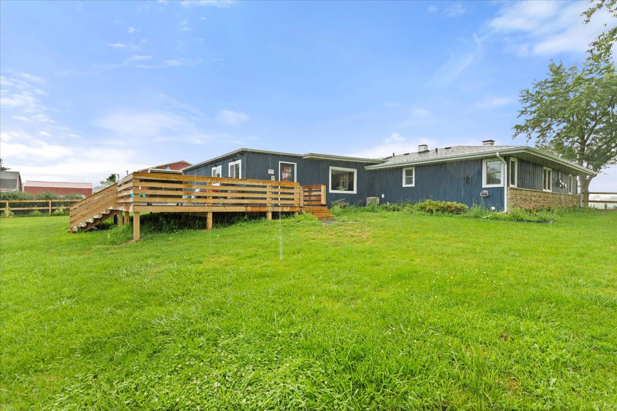 25019 S Bush Road, Elwood, IL 60421