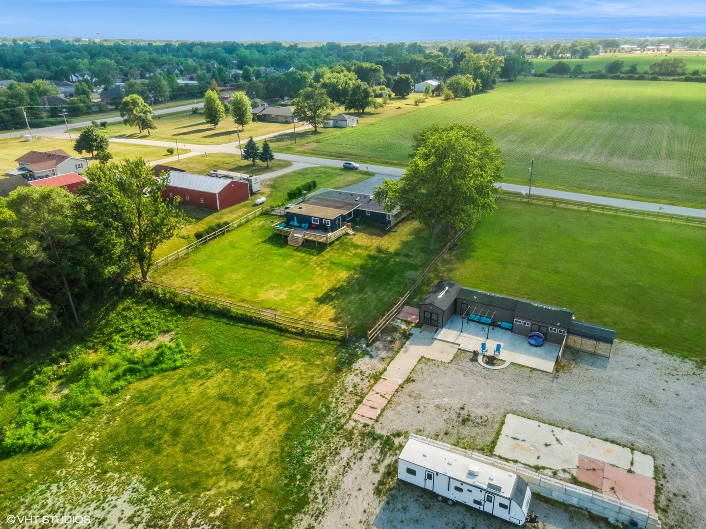 25019 S Bush Road, Elwood, IL 60421